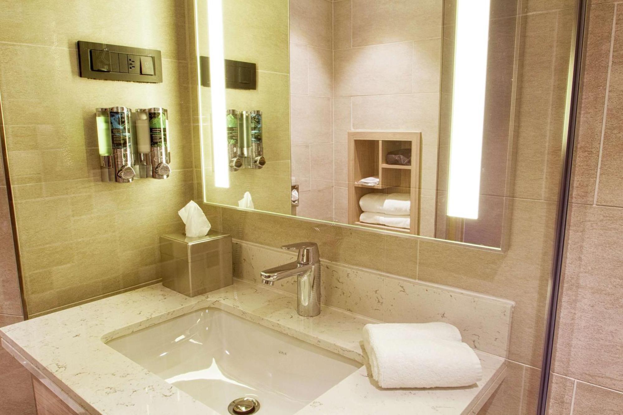 Hotel Hampton By Hilton Bolu Esterno foto