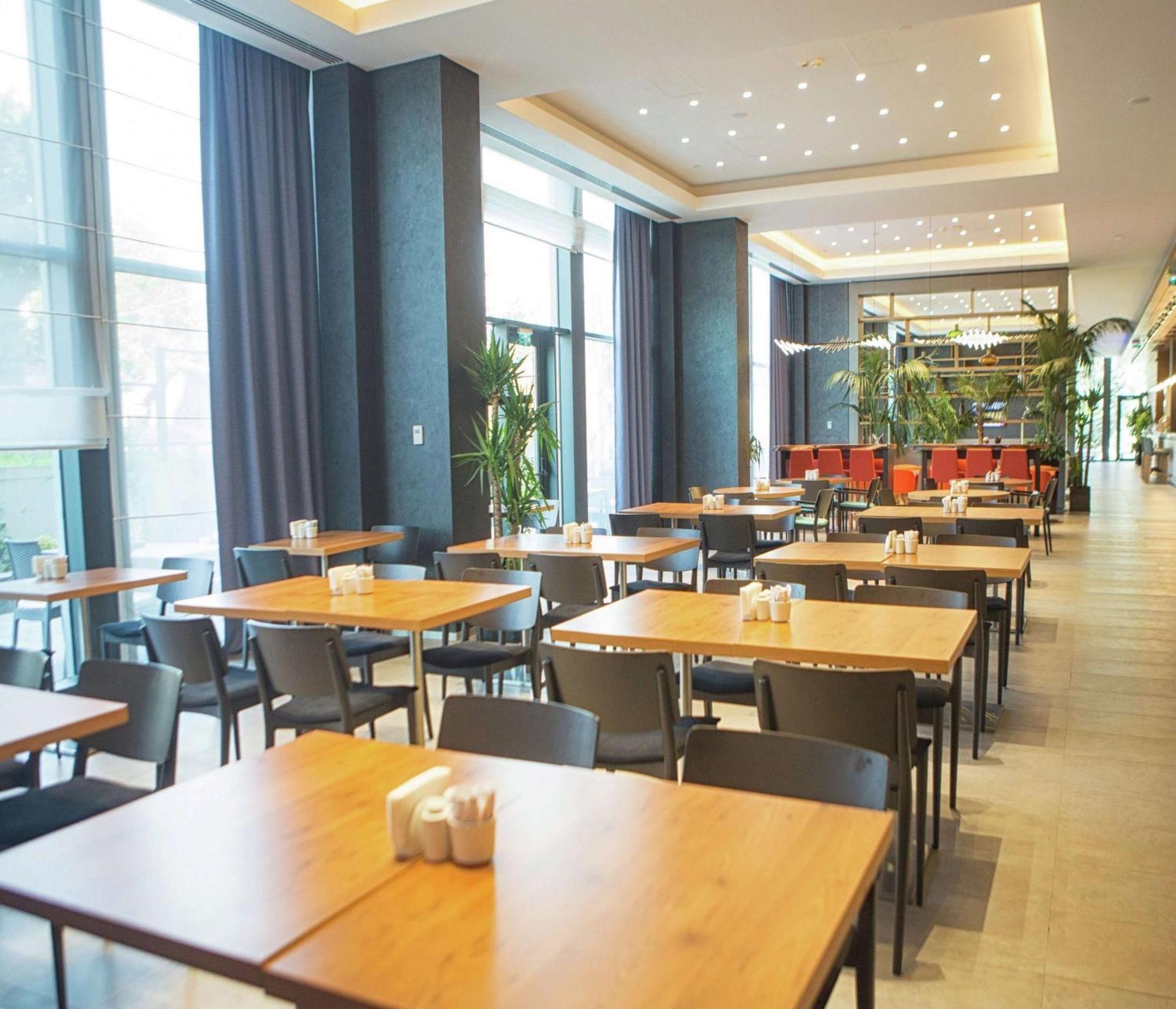 Hotel Hampton By Hilton Bolu Esterno foto