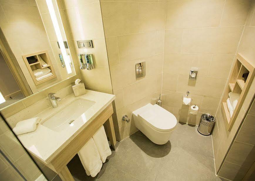 Hotel Hampton By Hilton Bolu Esterno foto